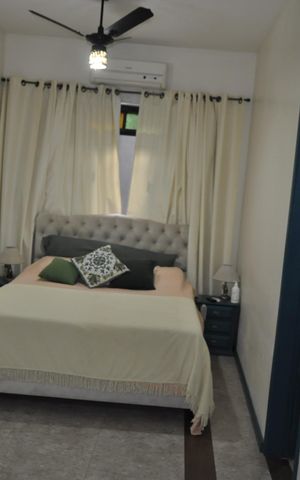 Casa à venda com 206m², 4 quartos e 4 vagasSuíte 1