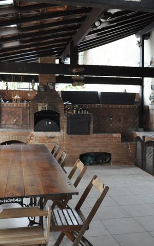 Casa à venda com 206m², 4 quartos e 4 vagasÁrea Gourmet