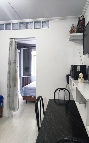 Apartamento à venda com 29m², 1 quarto e sem vaga Apartamento à venda com 29m², 1 quarto e sem vagaSala