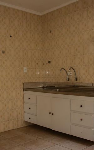 Casa à venda com 140m², 3 quartos e 2 vagasCozinha