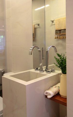 Apartamento à venda com 190m², 4 quartos e 3 vagasLavabo