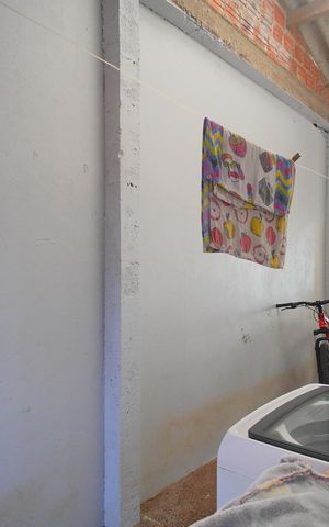 Casa à venda com 144m², 2 quartos e 1 vagaÁrea de Serviço