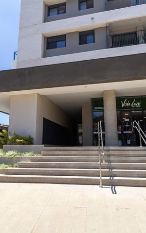 Apartamento à venda com 55m², 2 quartos e 1 vaga Apartamento à venda com 55m², 2 quartos e 1 vagaFachada