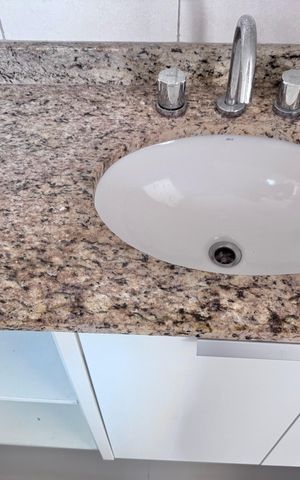 Apartamento à venda com 194m², 3 quartos e 2 vagas Apartamento à venda com 194m², 3 quartos e 2 vagasBanheiro da Suíte 2