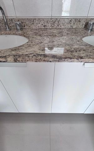Apartamento à venda com 194m², 3 quartos e 2 vagas Apartamento à venda com 194m², 3 quartos e 2 vagasBanheiro da Suíte 3