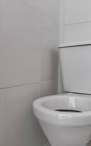 Apartamento à venda com 194m², 3 quartos e 2 vagas Apartamento à venda com 194m², 3 quartos e 2 vagasBanheiro de Serviço