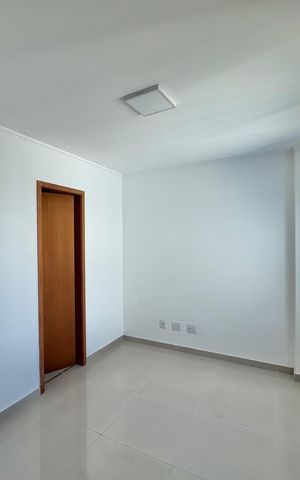 Apartamento à venda com 194m², 3 quartos e 2 vagas Apartamento à venda com 194m², 3 quartos e 2 vagasSuíte 1
