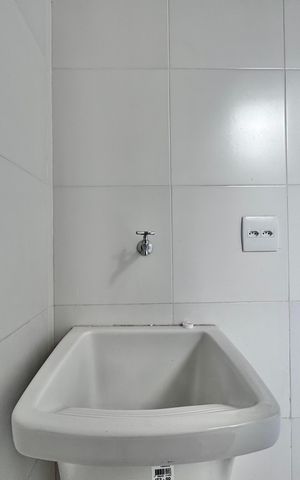 Apartamento à venda com 194m², 3 quartos e 2 vagas Apartamento à venda com 194m², 3 quartos e 2 vagasÁrea de Serviço
