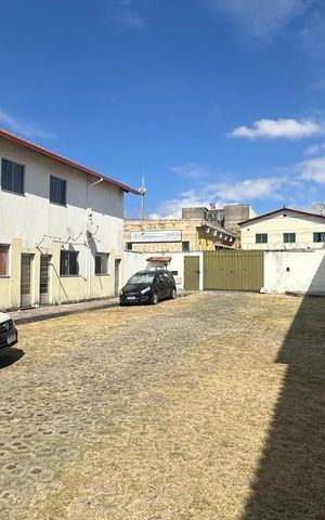 Casa à venda com 50m², 2 quartos e 1 vaga Casa à venda com 50m², 2 quartos e 1 vagaEstacionamento