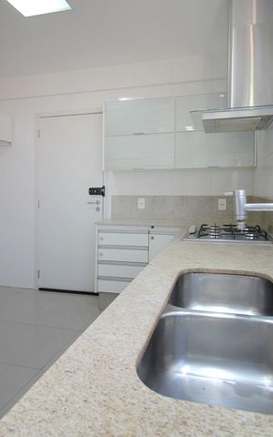 Apartamento para alugar com 127m², 4 quartos e 3 vagasCozinha