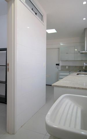 Apartamento para alugar com 127m², 4 quartos e 3 vagasÁrea de Serviço