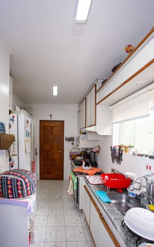 Apartamento para alugar com 110m², 3 quartos e 3 vagasCozinha