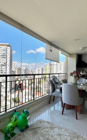 Apartamento para alugar com 100m², 3 quartos e 2 vagas Apartamento para alugar com 100m², 3 quartos e 2 vagasVaranda