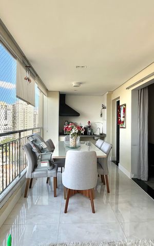 Apartamento para alugar com 100m², 3 quartos e 2 vagas Apartamento para alugar com 100m², 3 quartos e 2 vagasVaranda