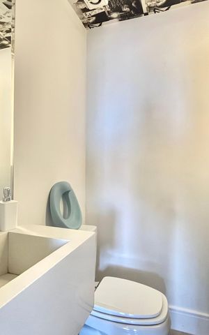 Apartamento para alugar com 100m², 3 quartos e 2 vagas Apartamento para alugar com 100m², 3 quartos e 2 vagasLavabo
