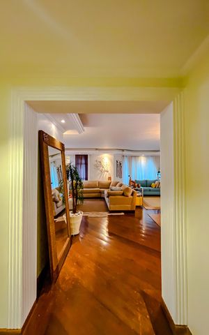 Apartamento para alugar com 223m², 3 quartos e 3 vagasHall de entrada