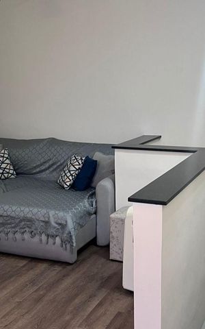 Apartamento à venda com 122m², 3 quartos e 2 vagas Apartamento à venda com 122m², 3 quartos e 2 vagasSala