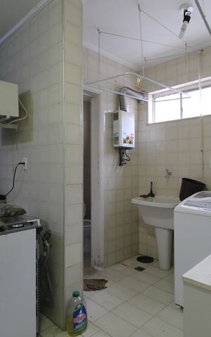 Apartamento à venda com 80m², 2 quartos e sem vagaCozinha e Área de Serviço