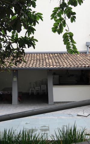 Apartamento à venda com 80m², 2 quartos e sem vagaÁrea Comum - Churrasqueira