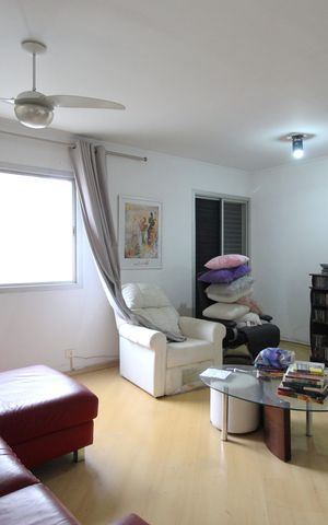 Apartamento à venda com 80m², 2 quartos e sem vagaSala