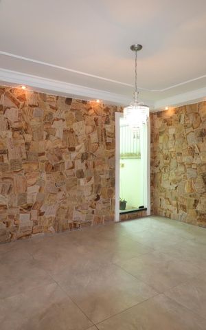 Casa à venda com 240m², 3 quartos e 5 vagasSala de Jantar