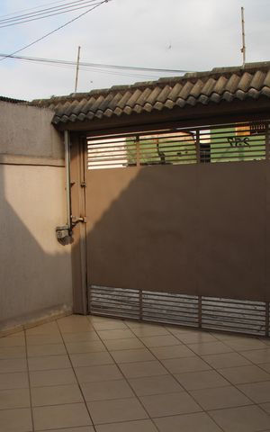 Casa à venda com 125m², 3 quartos e 2 vagasGaragem