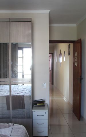 Casa à venda com 125m², 3 quartos e 2 vagasSuíte