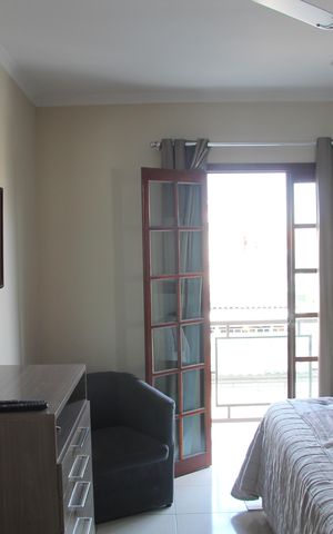 Casa à venda com 125m², 3 quartos e 2 vagasSuíte