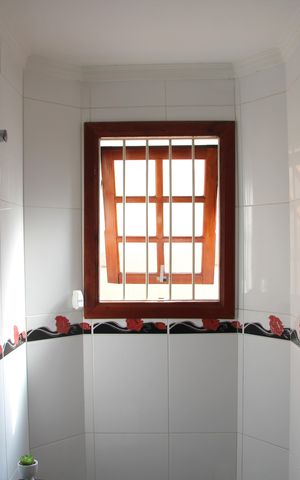 Casa à venda com 125m², 3 quartos e 2 vagasLavabo