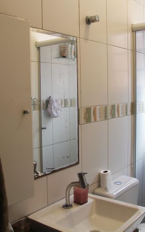 Casa à venda com 125m², 3 quartos e 2 vagasBanheiro Social