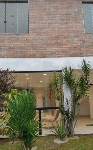 Casa à venda com 270m², 4 quartos e 3 vagas
