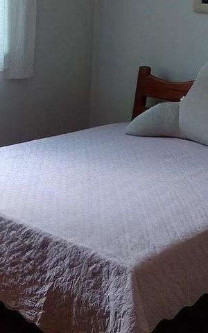 Casa à venda com 230m², 6 quartos e 4 vagas