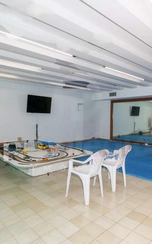 Casa à venda com 1005m², 5 quartos e 12 vagas