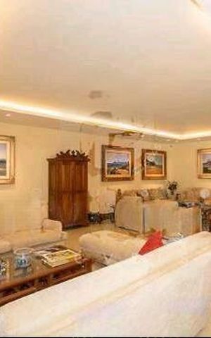 Casa à venda com 1005m², 5 quartos e 12 vagas