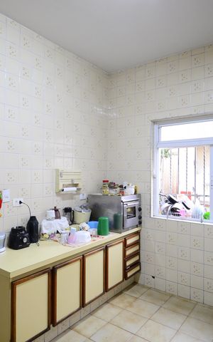 Casa à venda com 392m², 3 quartos e 3 vagasCozinha