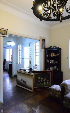 Casa à venda com 392m², 3 quartos e 3 vagasSala
