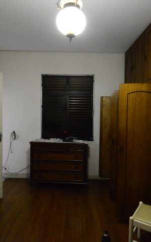 Casa à venda com 392m², 3 quartos e 3 vagasSuíte