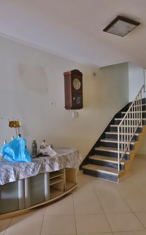 Casa à venda com 90m², 2 quartos e 1 vaga Casa à venda com 90m², 2 quartos e 1 vagaSala