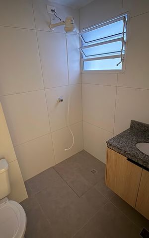 Studio para alugar com 21m², 1 quarto e sem vaga Studio para alugar com 21m², 1 quarto e sem vagaBanheiro