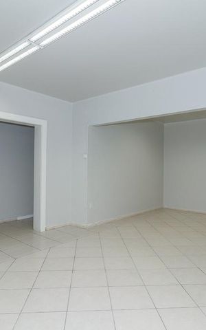 Apartamento à venda com 160m², 3 quartos e sem vagaSala