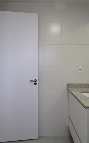 Apartamento para alugar com 64m², 2 quartos e 2 vagas Apartamento para alugar com 64m², 2 quartos e 2 vagasBanheiro da Suíte