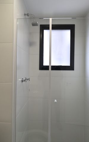 Apartamento para alugar com 64m², 2 quartos e 2 vagas Apartamento para alugar com 64m², 2 quartos e 2 vagasBanheiro da Suíte