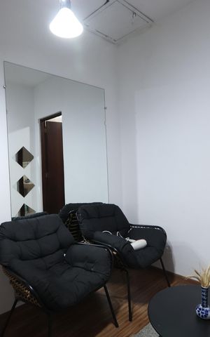 Casa à venda com 100m², 2 quartos e 3 vagasHall