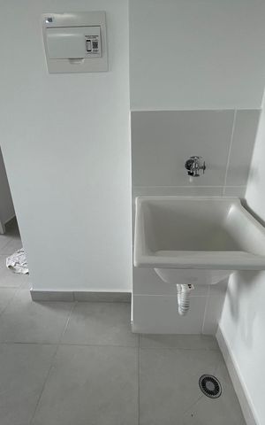 Apartamento para alugar com 33m², 2 quartos e sem vaga Apartamento para alugar com 33m², 2 quartos e sem vagaÁrea de Serviço