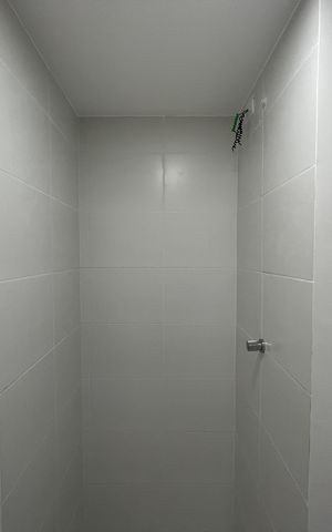 Apartamento para alugar com 33m², 2 quartos e sem vaga Apartamento para alugar com 33m², 2 quartos e sem vagaBanheiro Social