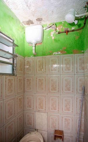 Casa à venda com 125m², 2 quartos e 2 vagasBanheiro 2