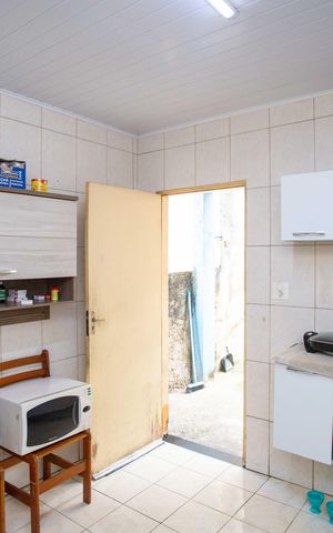 Casa à venda com 125m², 2 quartos e 2 vagasCozinha