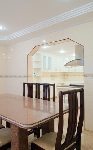 Casa à venda com 300m², 4 quartos e 4 vagasSala de Jantar