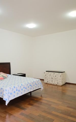 Casa à venda com 300m², 4 quartos e 4 vagasSuíte 3