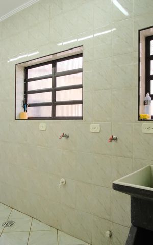 Casa à venda com 300m², 4 quartos e 4 vagasÁrea de Serviço